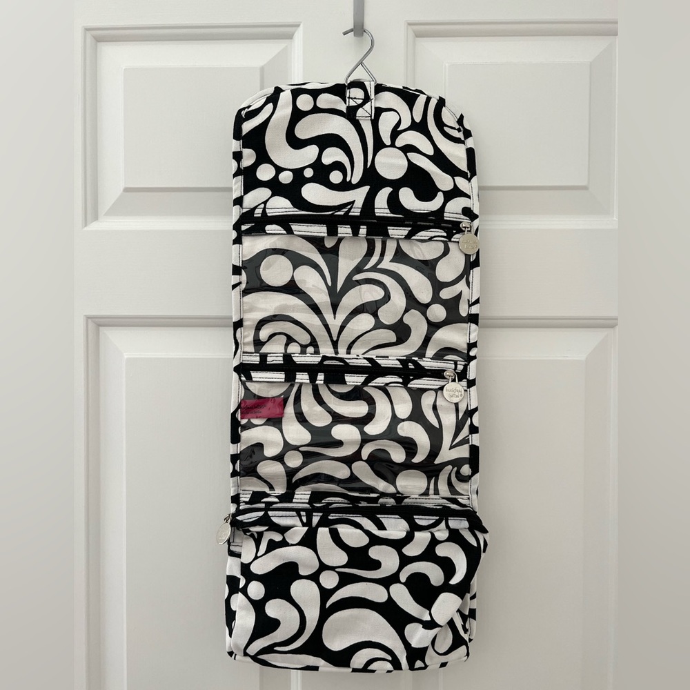 Hanging Accessory Travel Pouch